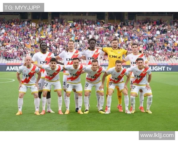 12月15日周一，伤病潮下的欧战卡位战！巴列卡诺vs贝蒂斯，闪电军团能否连续主场优势？